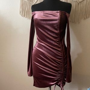 Fashion Nova Velvet Dress Size L